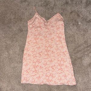 Hollister, pink and floral, size small